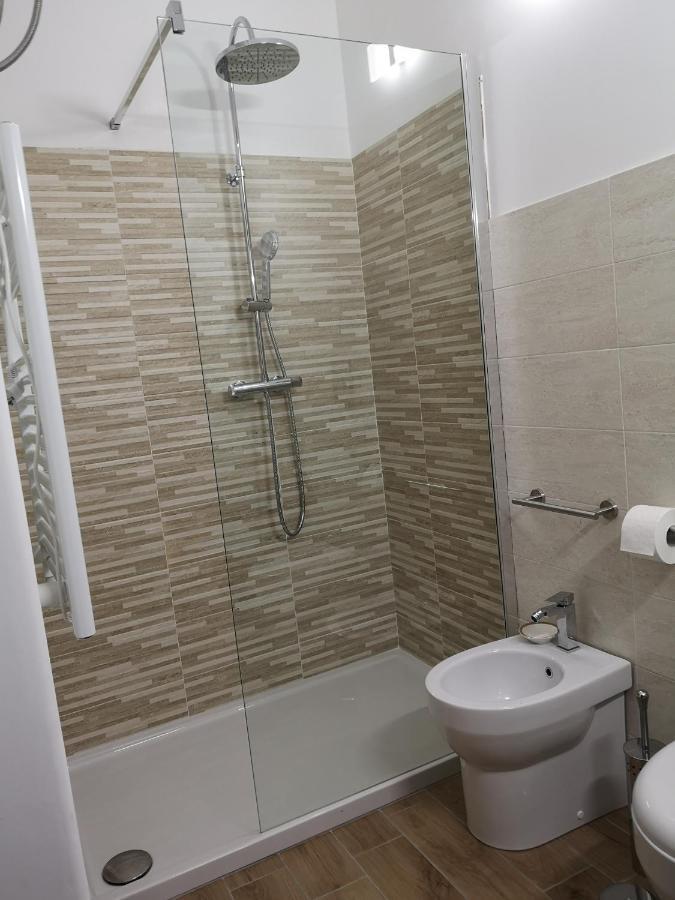 Brutia Mom&Son Bed & Breakfast Cosenza Bagian luar foto